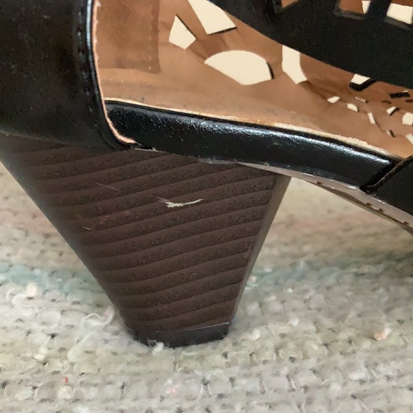 LAST CALL NY VIP black cut-out booties - Picture 5 of 13